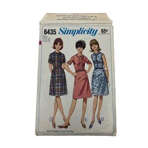 Simplicity Vintage Sewing Pattern Womens 6435 Size 14 CUT One Piece Dress Fitted